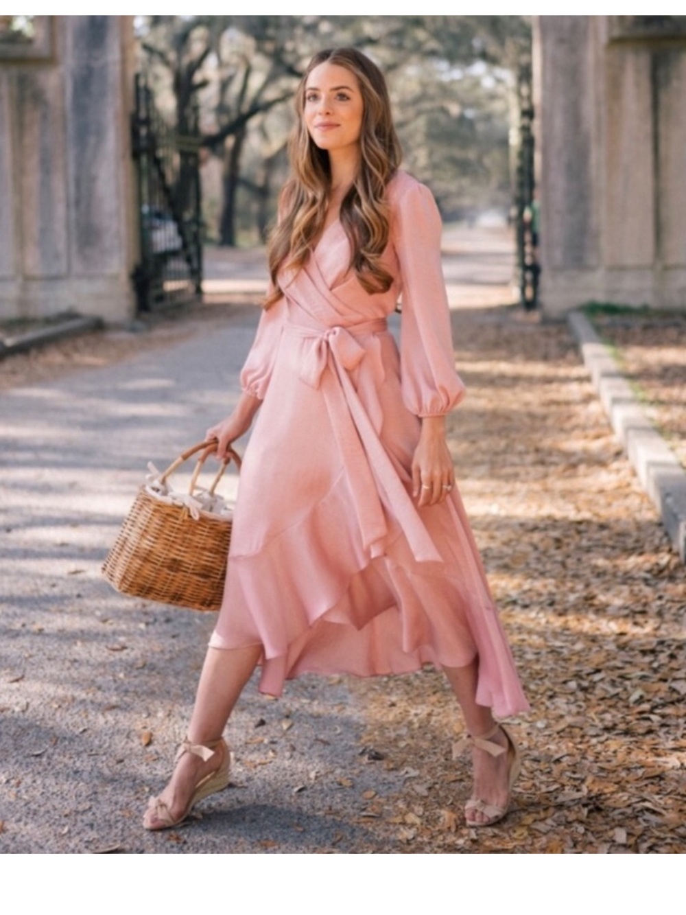 Gal‎ Meets Glam Jennifer Dress 2
